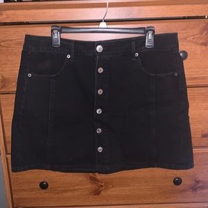Black button jean skirt